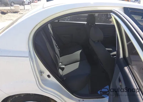 2009 Kia Rio Lx z USA, uszkodzony, nr VIN KNADE223296444929